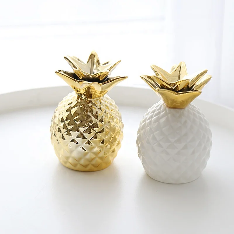 Nordic Pineapple Shape Gold Ceramic Ornament Home Wall Decorative Piggy Bank