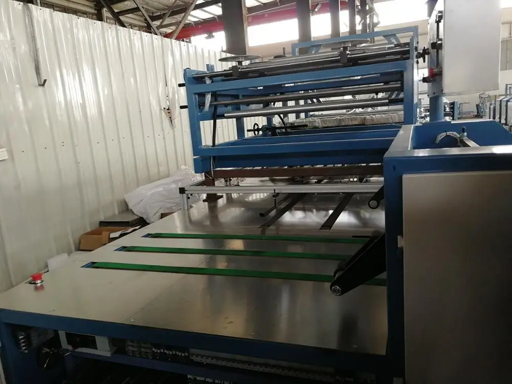 
PP Bag Automatic Liner Insert Cutting And Sewing Machine 