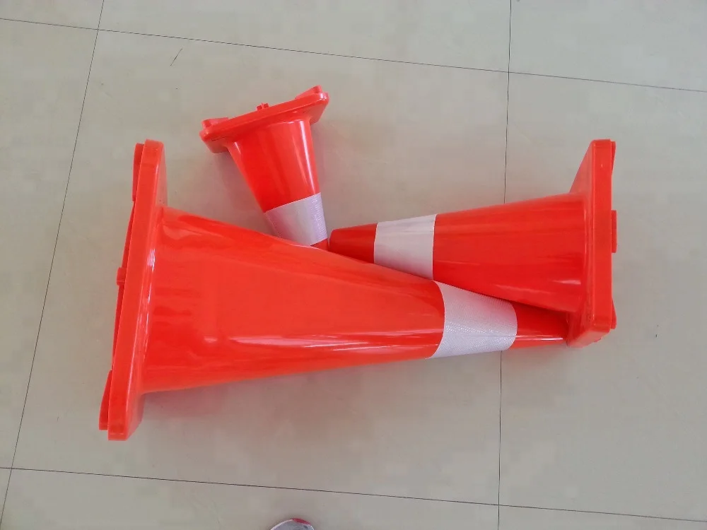 Manufacturer 70 cm 90cm Flexible PVC Safety Traffic Cone Road Cone