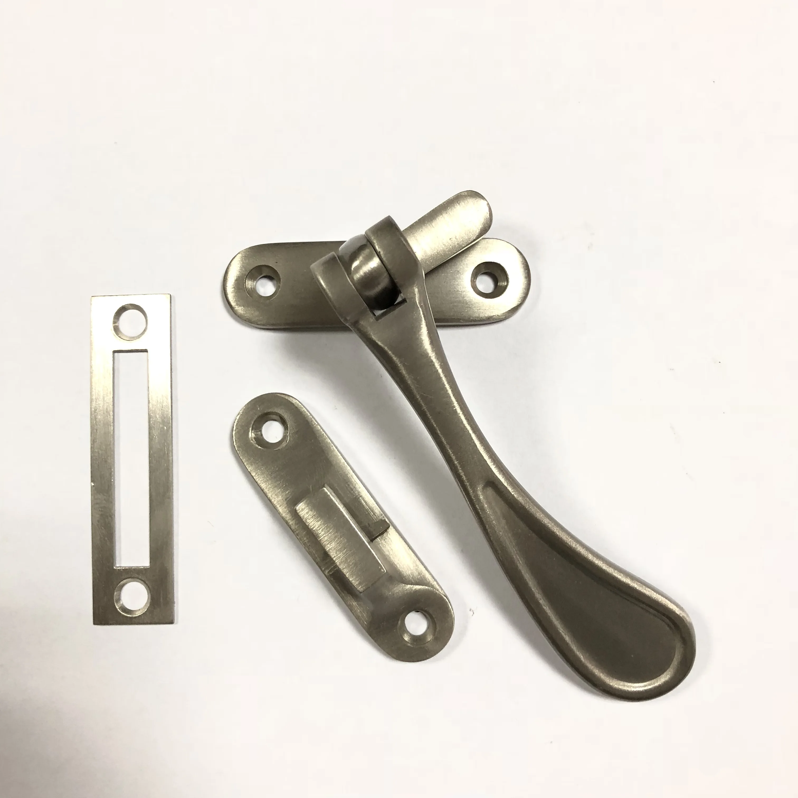 Brass Casement Locking Handle is universally designed for aluminum or steel windows