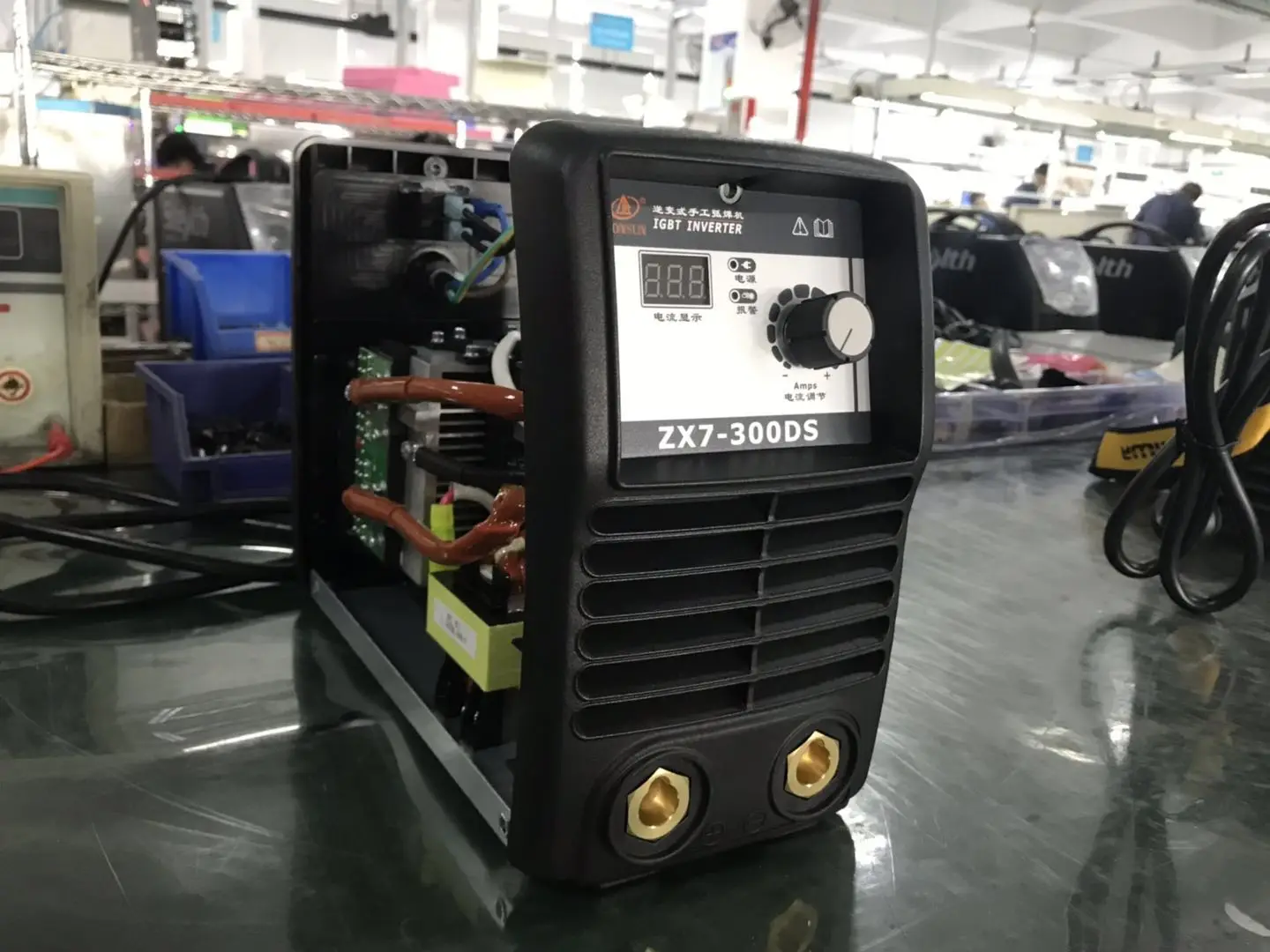 
ARC-300DS 1P 220V IGBT Module Inverter DC water proof arc welder, wide voltage 95-295V welding machine 20-300A Copper Cable 