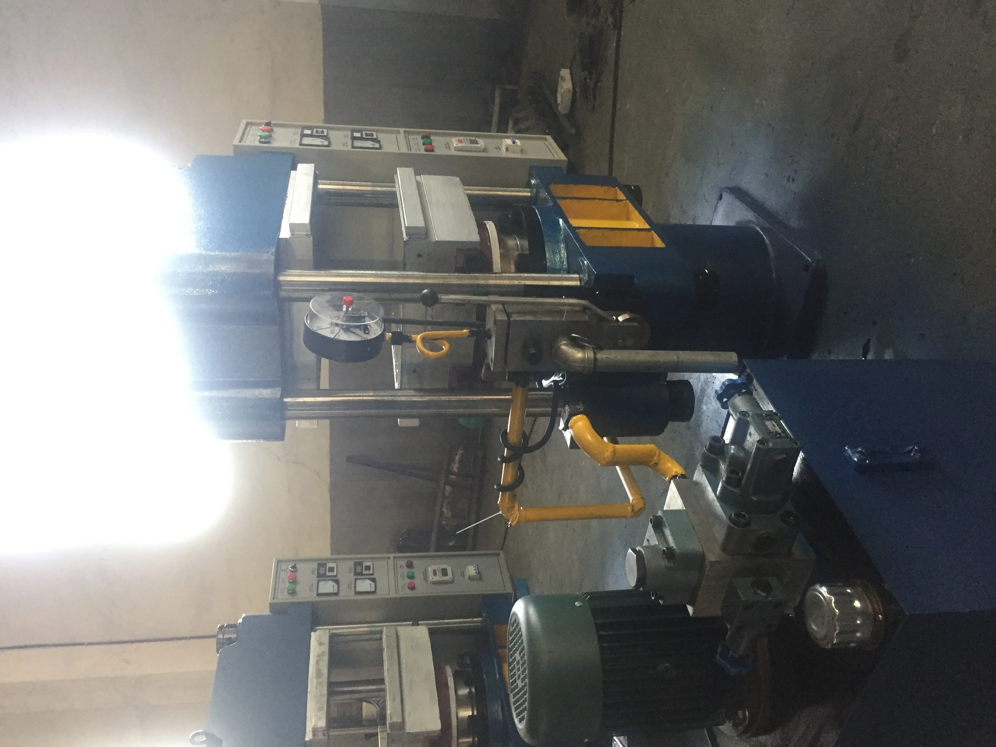 High Quality Rubber vulcanizing press machine