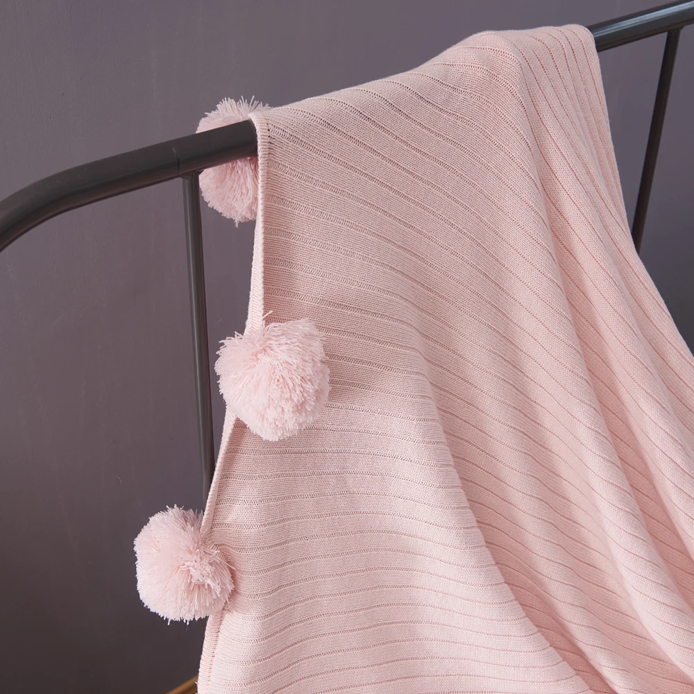 Ins hot sale 7 colors 100% cotton knitted pom pom throw blankets