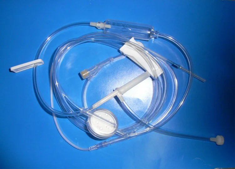 Medical and Disposable Sterilized Hypodermic IV Infusion Set with Luer Slip or Luer Lock on the Needle