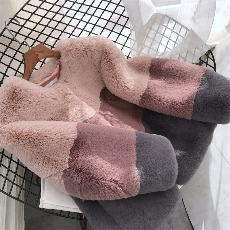 Women hairy raccoon fur long sleeve jacket With Great Price