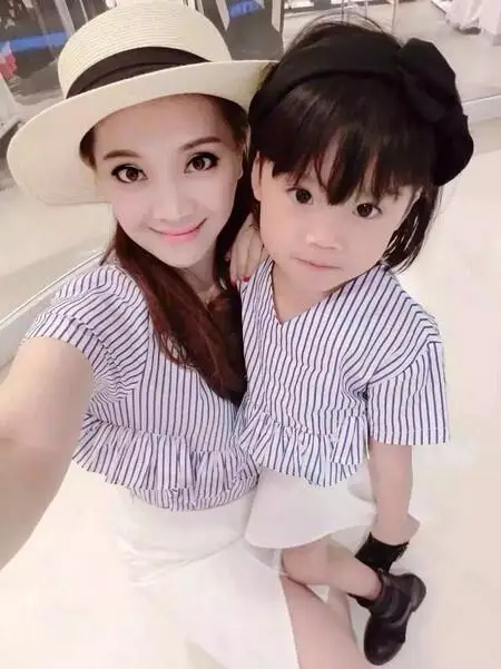 
Guangzhou OEM hot selling mom and daughter matching clothing sets, new model mother and daughter cotton summer clothes suits 