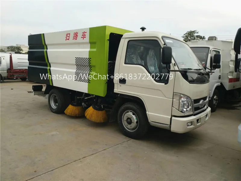 High efficiency cost-effective 5cbm small street sweeper truck