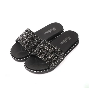 Fashionable and casual new style sequined sandals slippers women summer outdoor flats beach slippers and sandals
