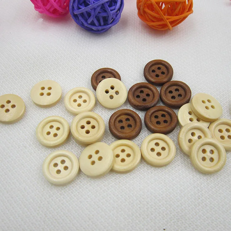 Wood Button For Craft Clothes With 2 holes/4 holes Customize Size Laser Logo natural wooden button