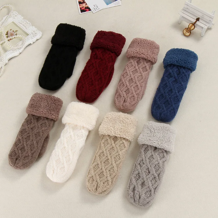 Женские зимние перчатки теплые варежки с подкладкой уютные шерстяные вязаные плотные витые жаккардовые перчатки новинка варежки аксессуары для холодной погоды