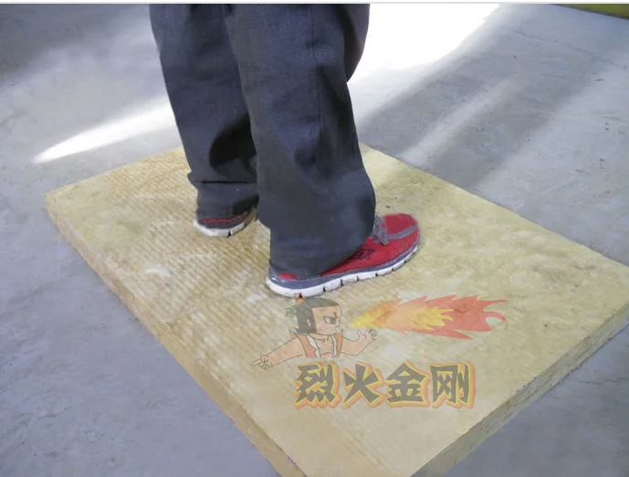 
High Density 180kg/m3 High Strength 100mm Thick Insulation Rockwool for Building House Material 