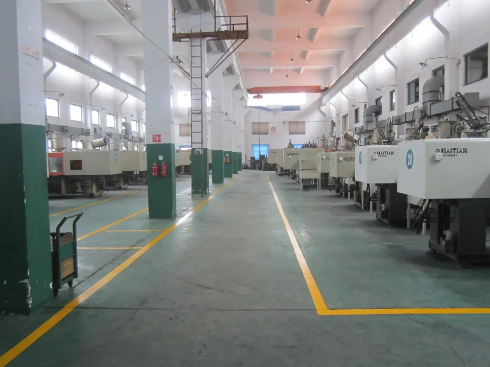 cheapest popular universal plastic fuel covermade in Cixi