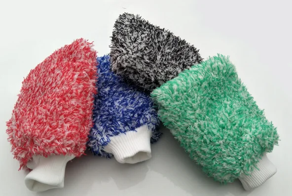 
Colored long hair coral gloves Microfiber cleaning and washing glove 