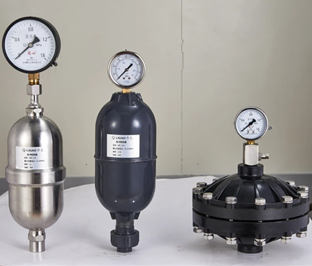 PVC SS304 SS316 Pulsation Damper