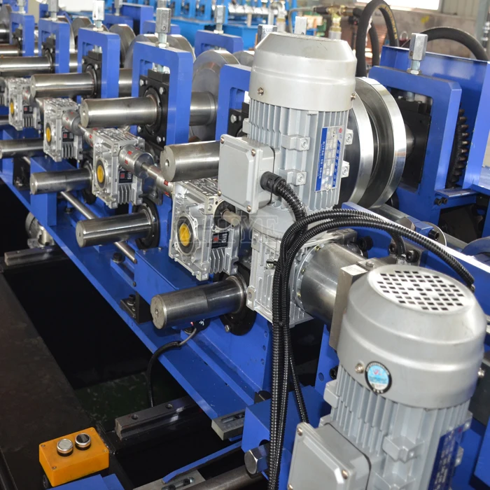 Metal Steel Structure C Z U Purlin Roll Forming Machine To Make C Z U Shape 2mm Thickness Cold Forming Machine