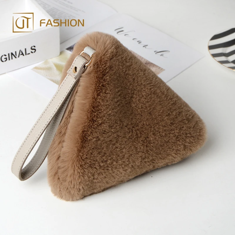 2018 hot sale jtfur fake rex rabbit fur hand bag wild plush triangle bag faux fur bag