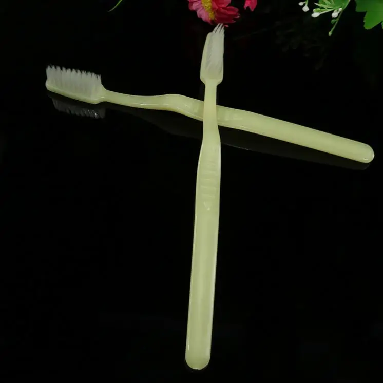 Wholesale cheap disposable toothbrush with toothpaste for  hotel