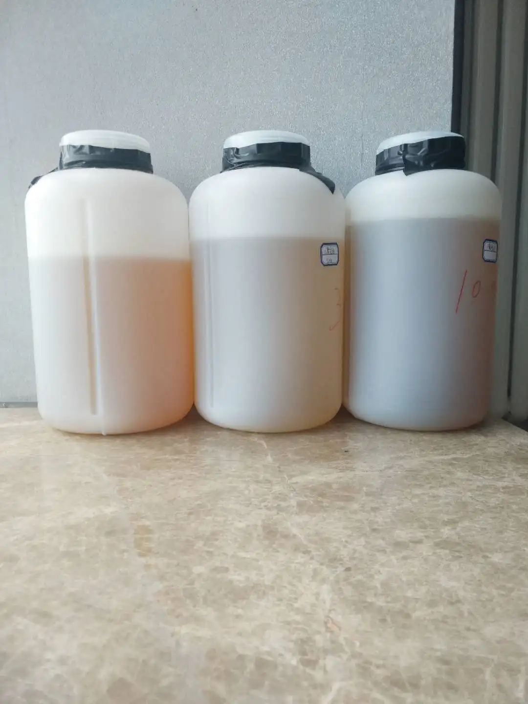 Polyglyceryl 10 oleate CAS 9041-07-0    in  food  industry