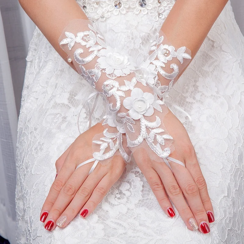 
fingerless lace bridal gloves lace gloves 