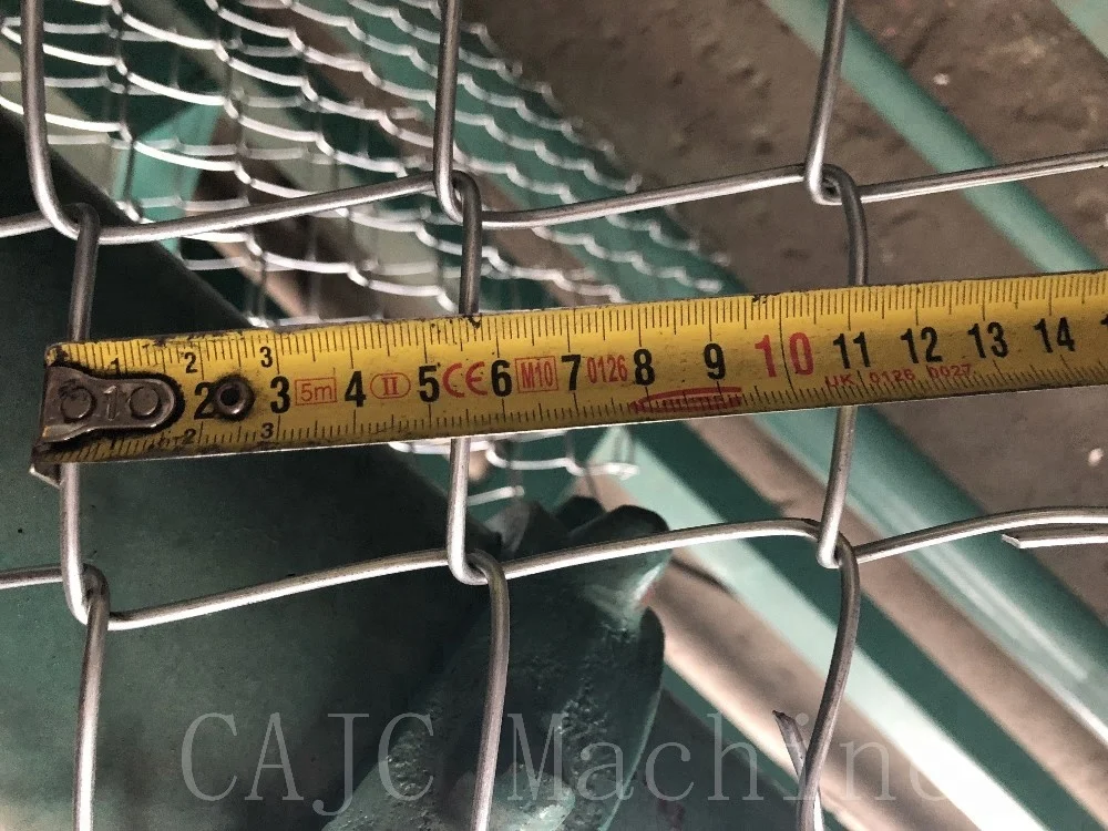 
PVC Coated Wire Chain Link Fence Machine 