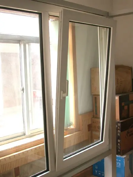 PVC Tilt and Turn Window with German Brand Hardware