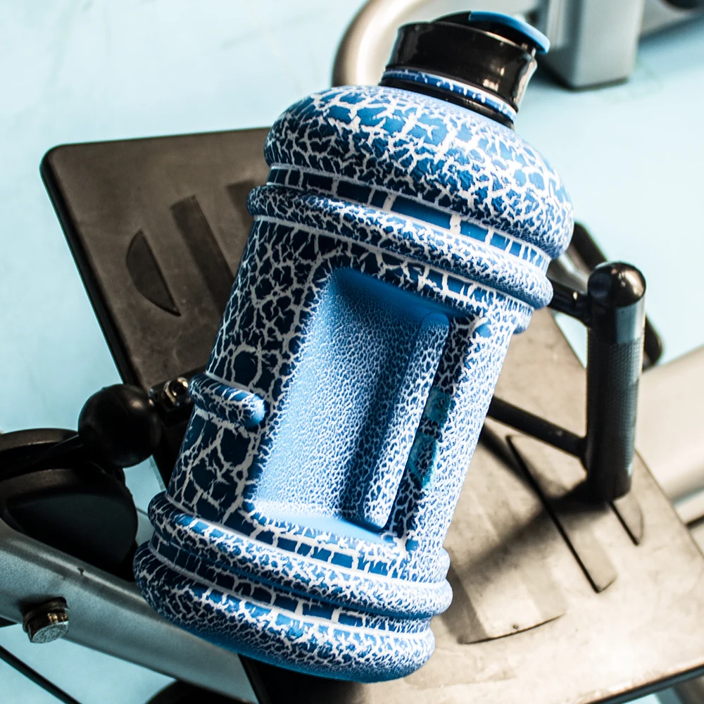 TooFeel manufacturer 2.2L big water bottle with cap and tritan material