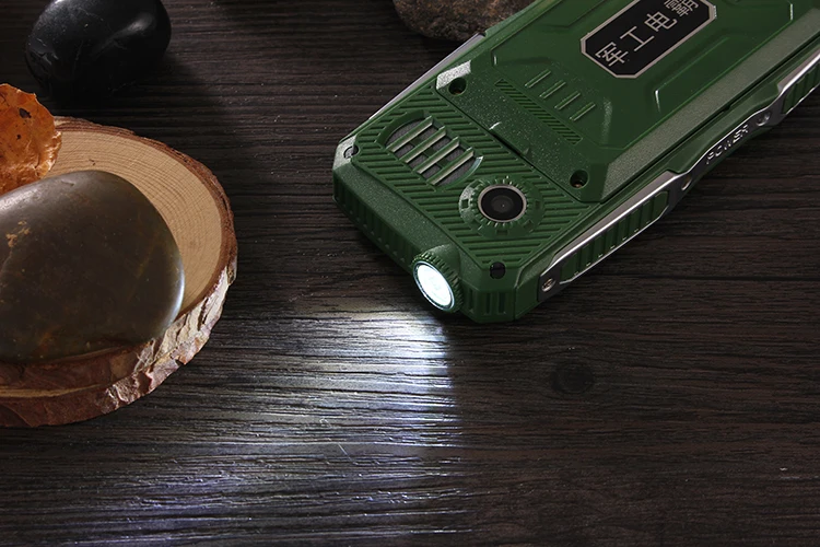 2.4 inch K999 cell phone with 8800mah long power 4 Sim Card Phone With Electric Torch low price china mobile phone