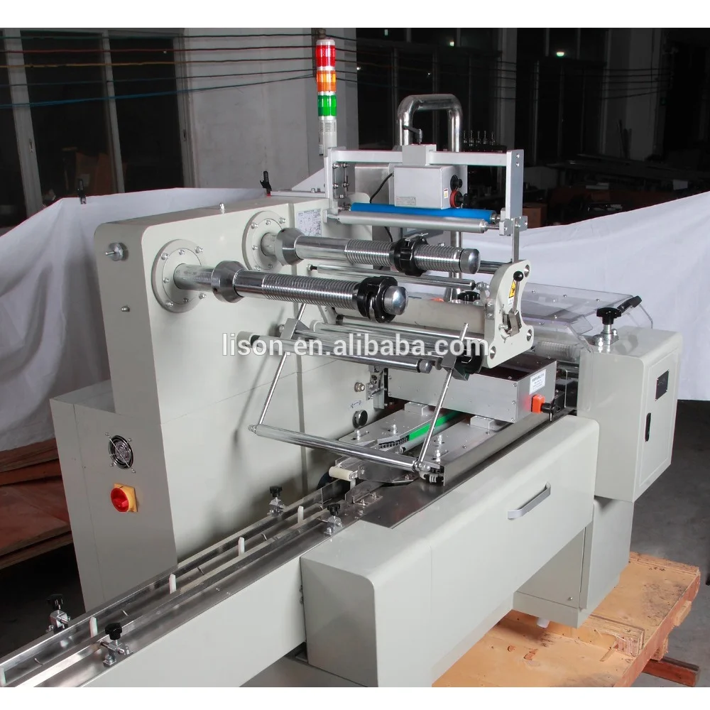 Automatic cream biscuit sandwiching machine with on-edge packaging machine