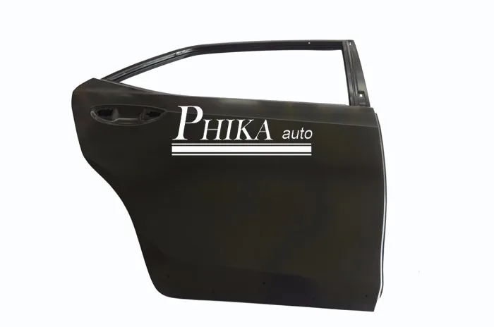 Двери на Тойота Королла 2014