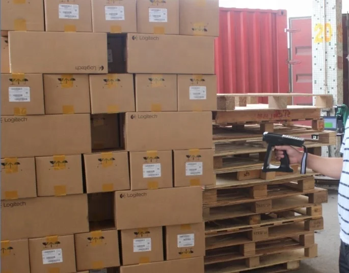 
UHF RFID 15 meters long range RFID handheld scanner with software solutions Android/Wince 