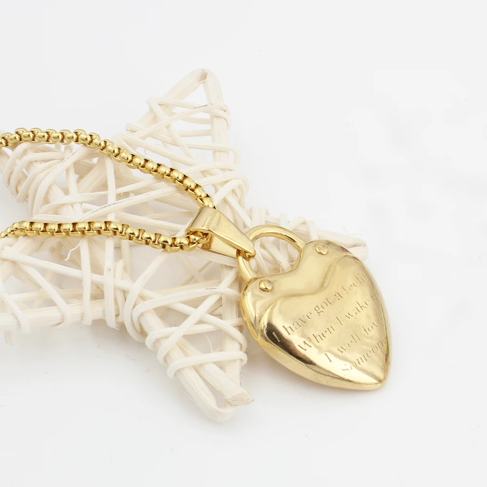 Saudi Gold Jewelry Designs 2018 Stainless Steel Dainty Engrave Word Logo Heart Lock False Two Piece Beautiful Girls Necklace