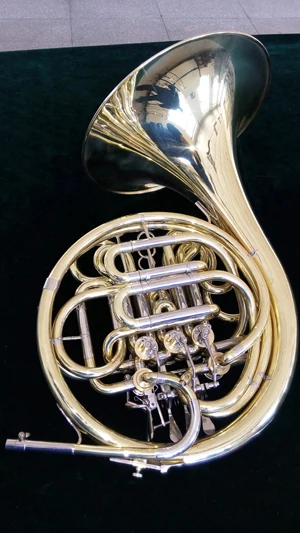 E key 4 pistons Tuba