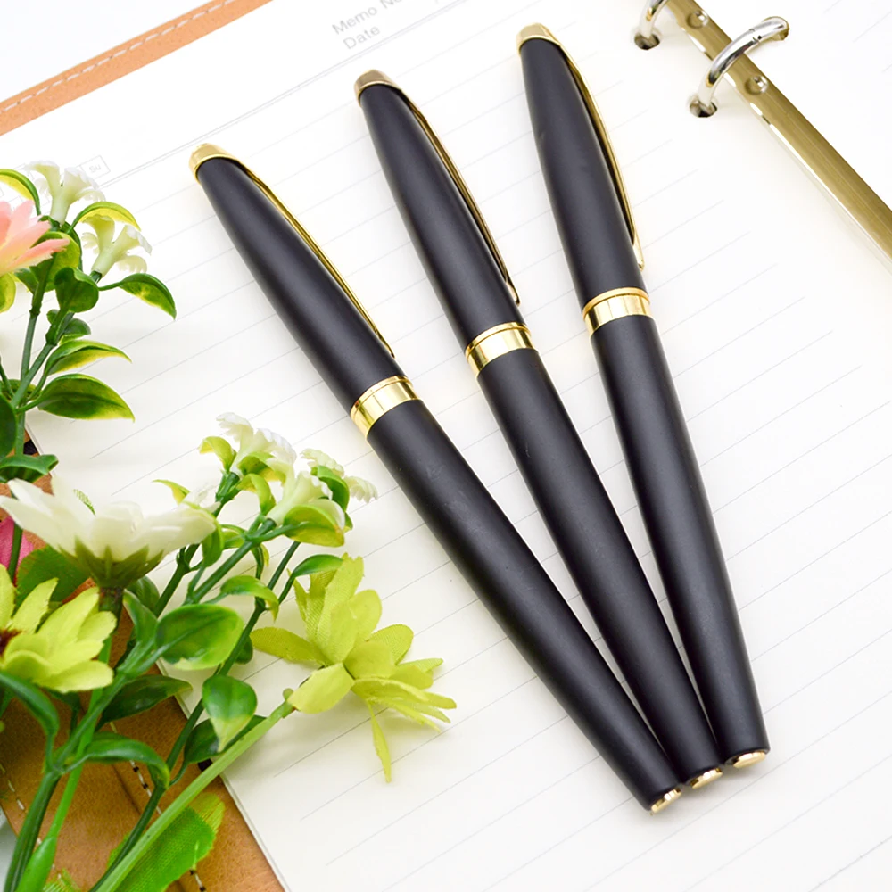 Matte black metal rollerball pen Neutral refill pen with gold clip