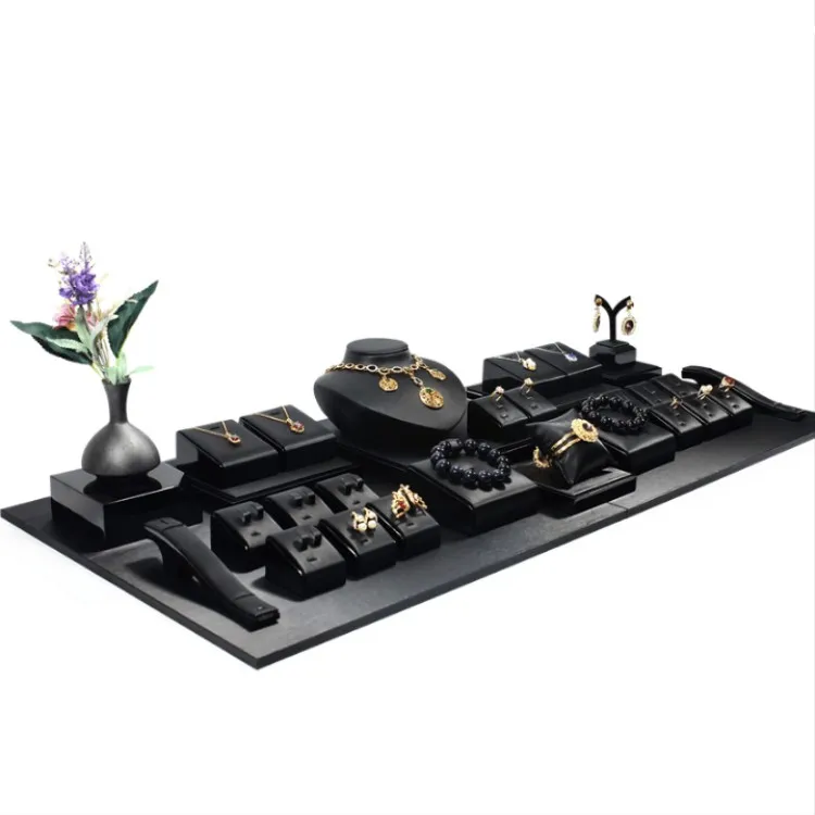 Custom Design Black Pu Leather Piercing Jewelry Display Stand For Labret Charms Hinged Rings Earring Store Counter Window Show