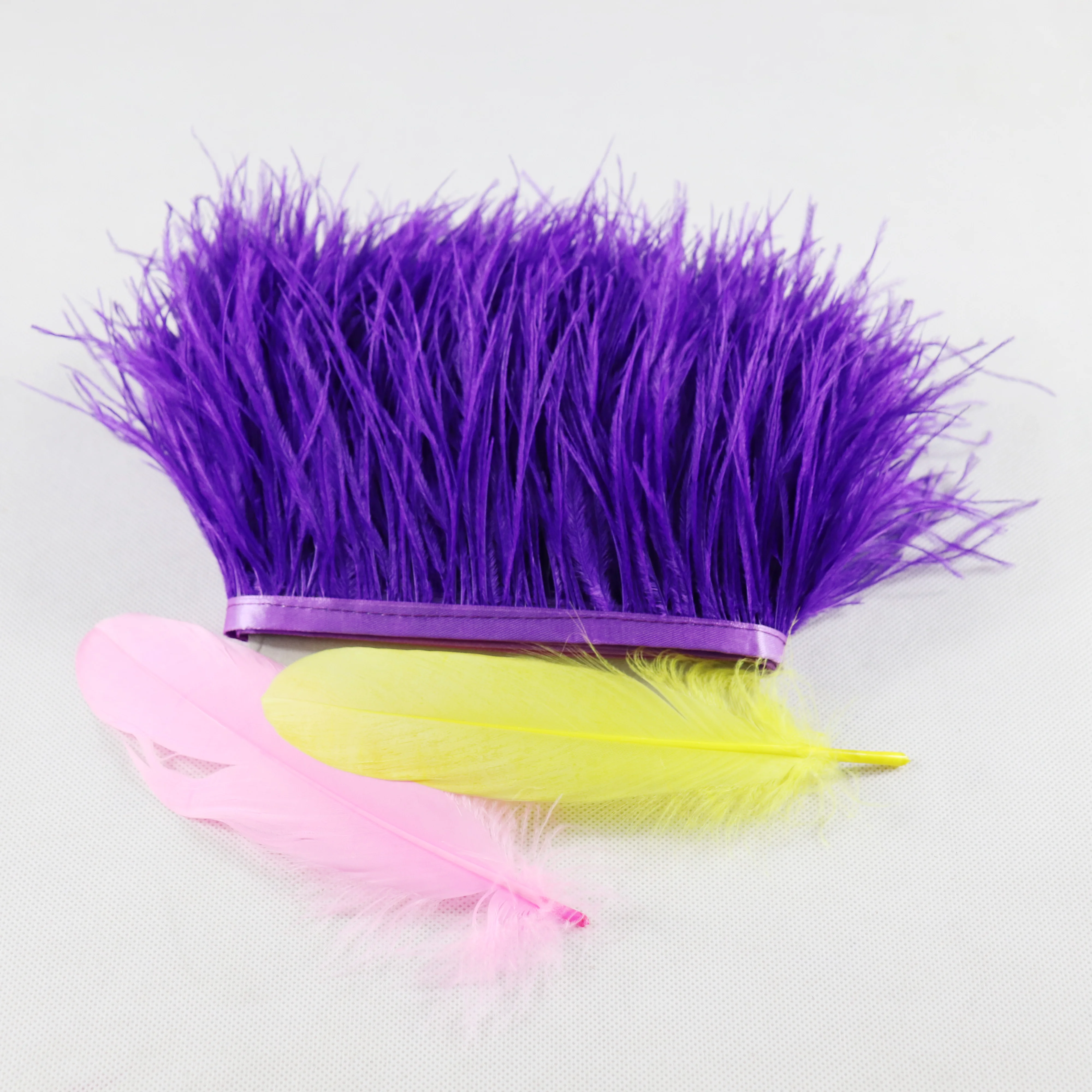cheap China factory  high quality  catching dyed color ostrich feather trim