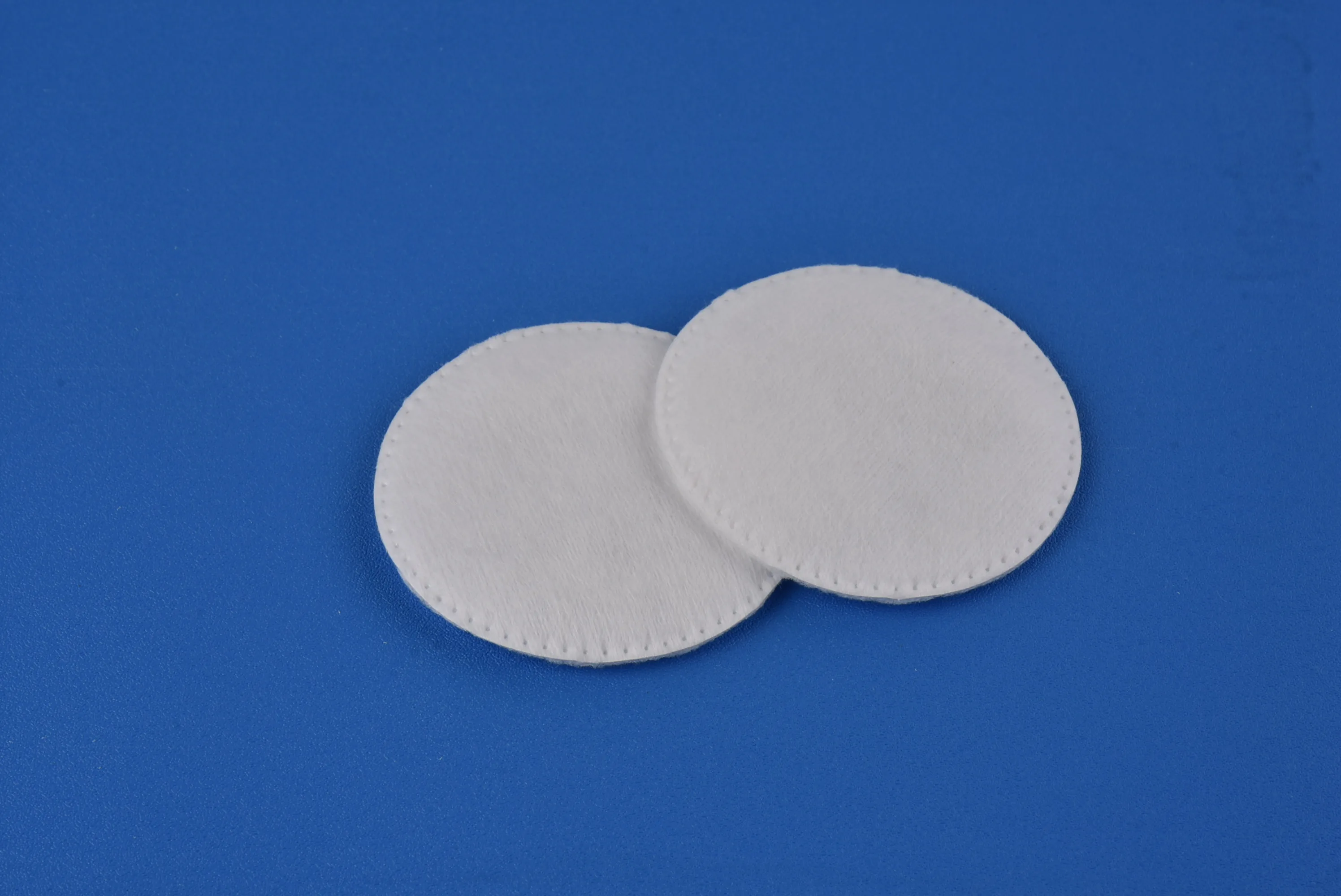 
100% cotton absorbent cosmetics makeup cotton pads round for beauty products for women cleaning pad makeup remover pad 