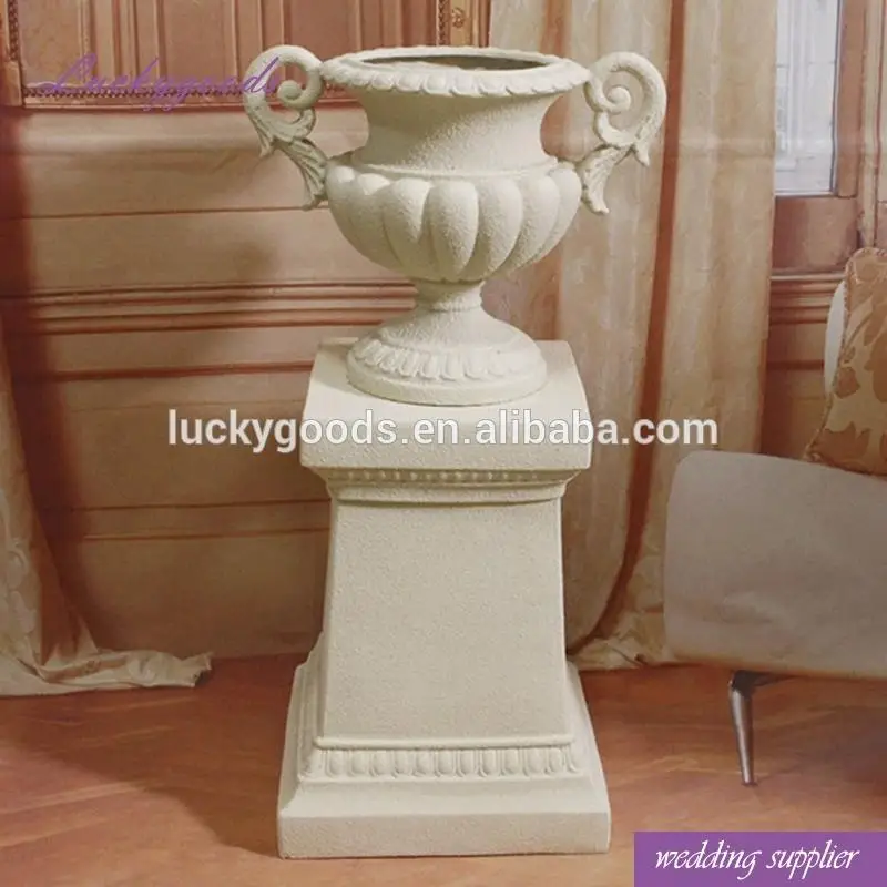 
LG20171206-3 hot sale wedding event decoration white plastic pillars 