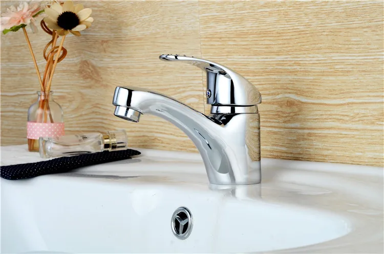 SKL-1352 New design graceful brass wash basin tap