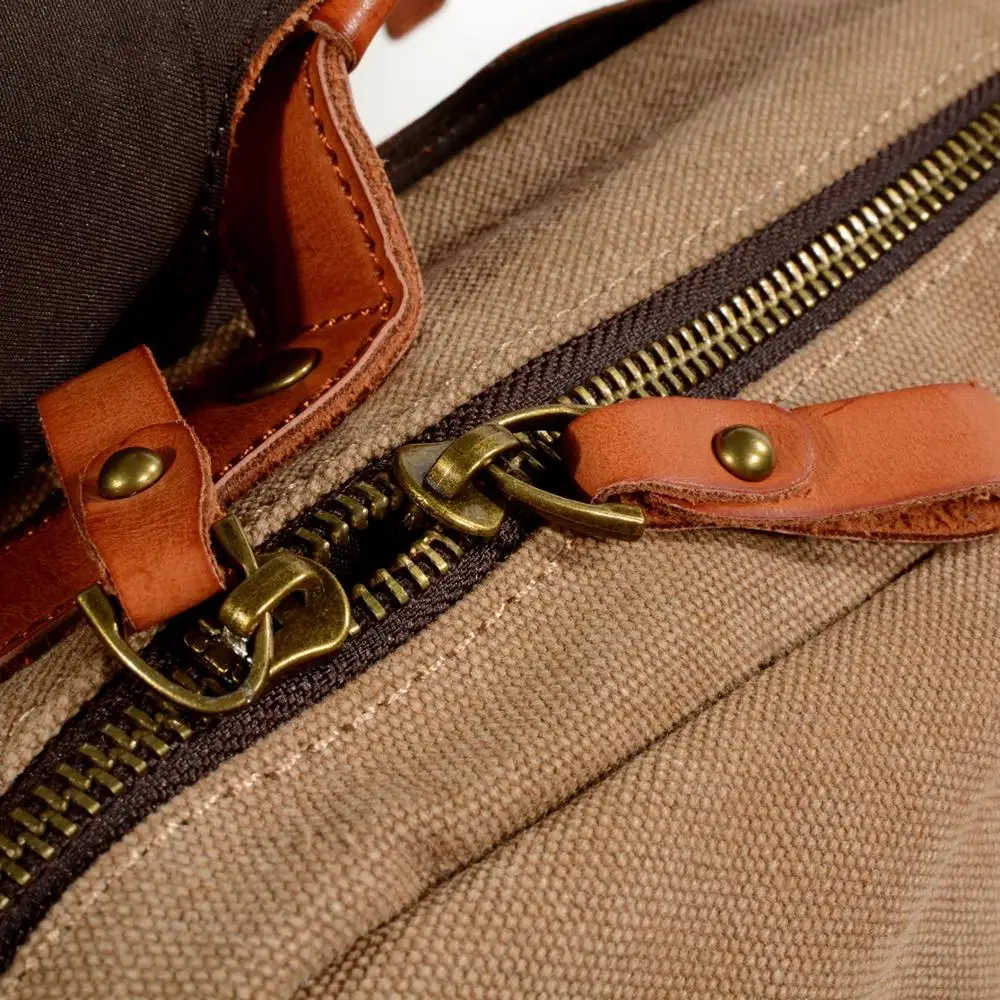 Vintage canvas stitching color leather outdoor backpack college backpack outdoor leisure backpack