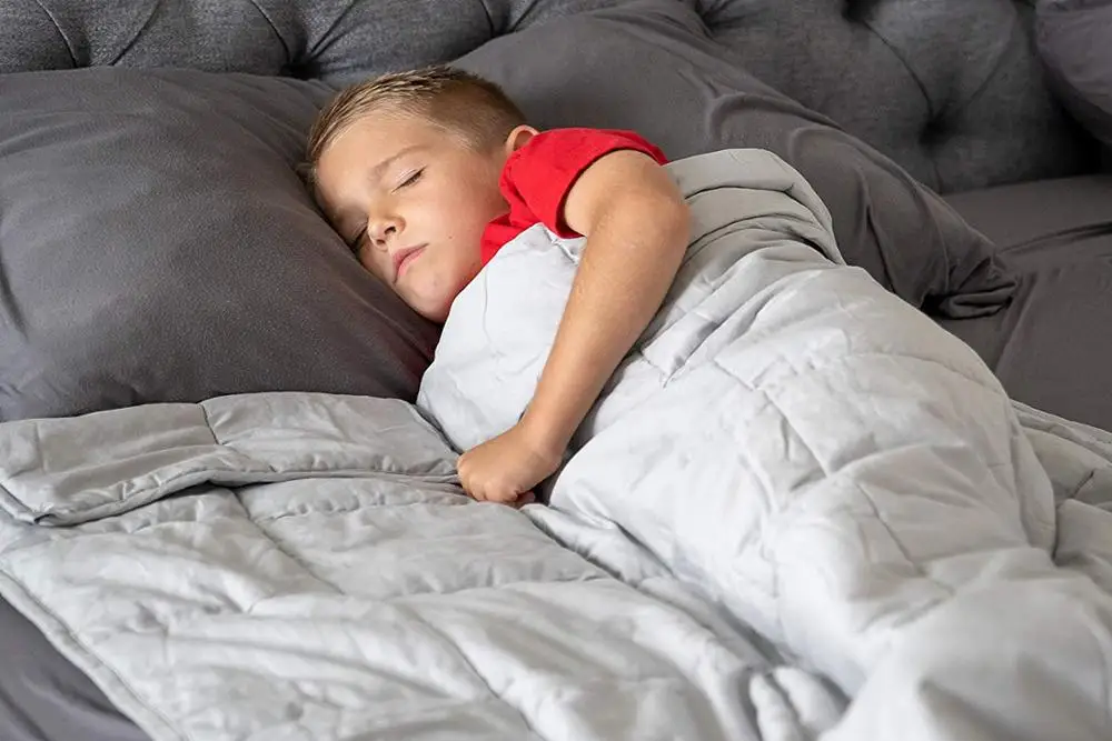 
Customized Solid 100% Polyester Bed Luxury Kids Weighted Blanket 10lbs with minky cover 