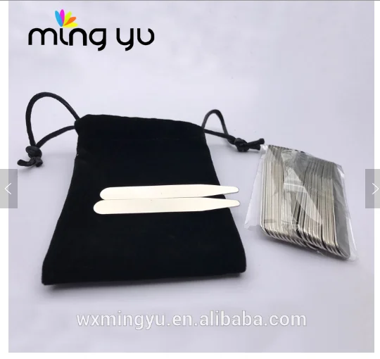 Мужская рубашка с металлическим воротником