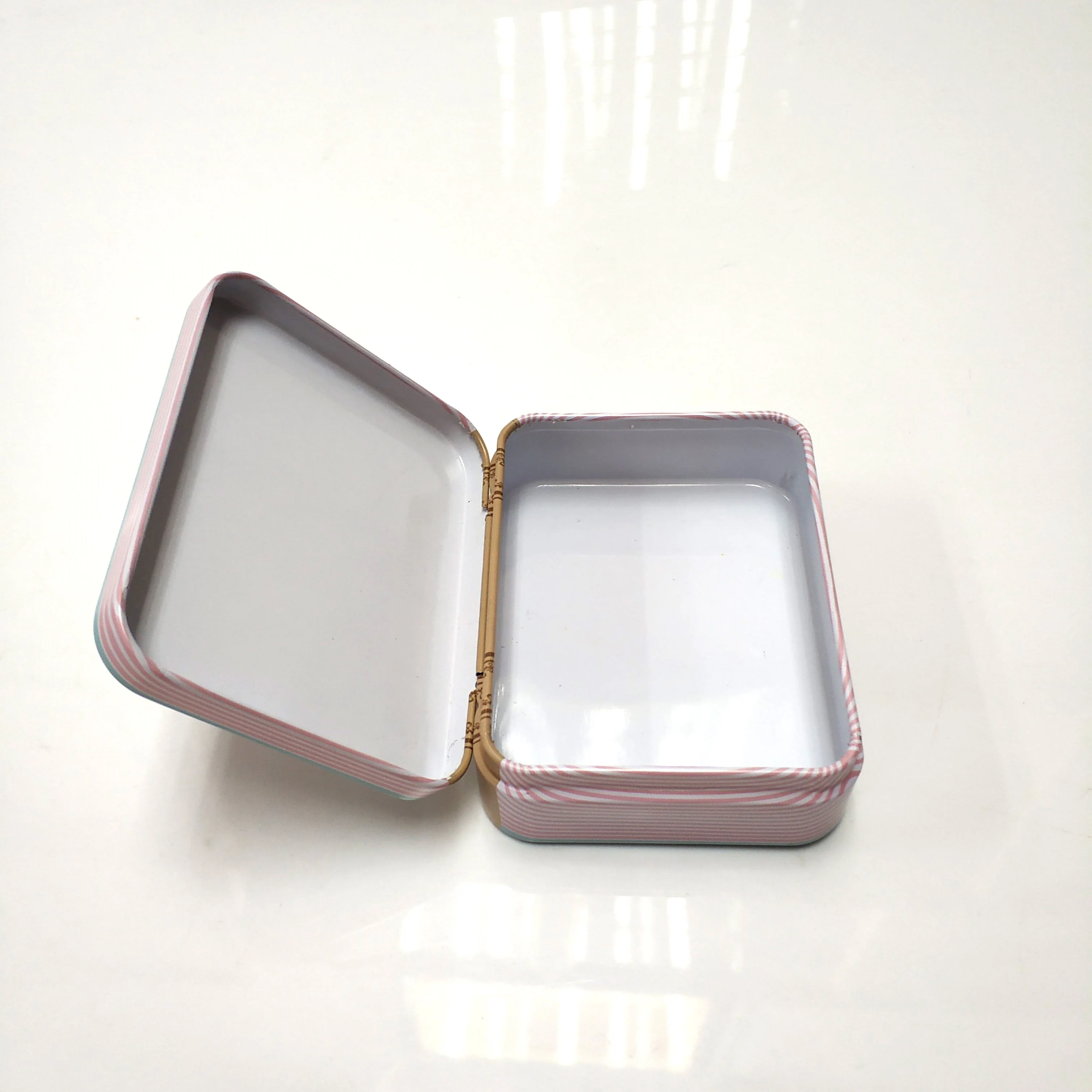 Small hinged lid candy tin box factory price custom metal mint tin can