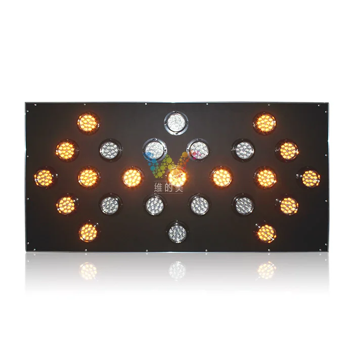 High quality Vehicle-mounted15pcs 25pcs aluminum led arrow flashing warning light LED solar truck arrow board