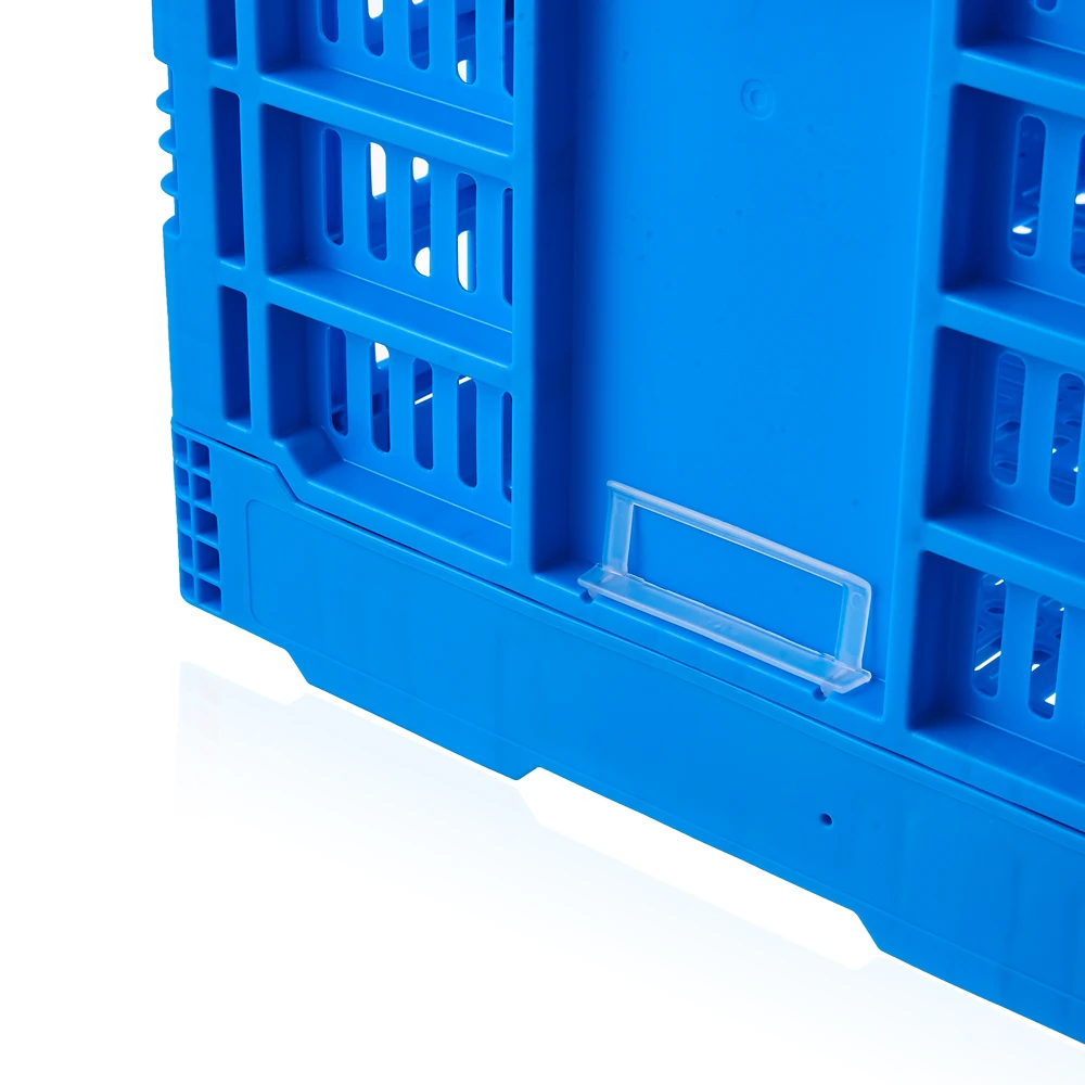 Large foldable equipment to produce divided plastic crate