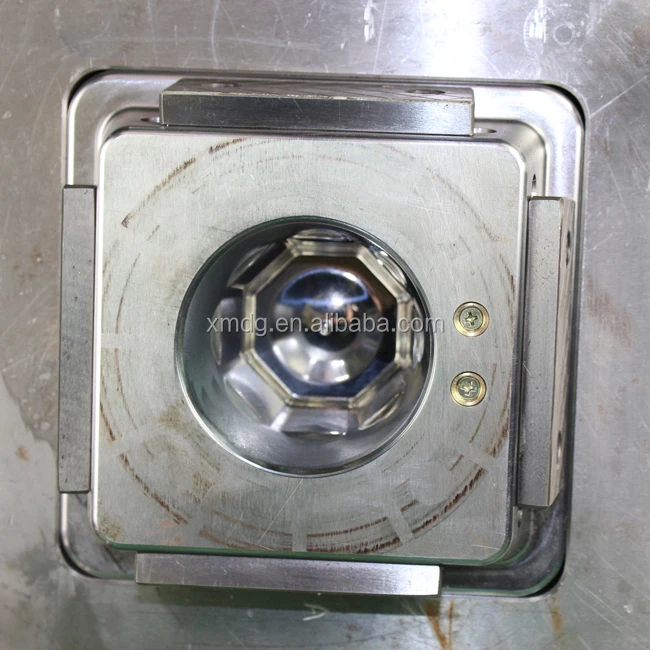 6 cavities Needle-Valve hot runner disposable cup injection mold