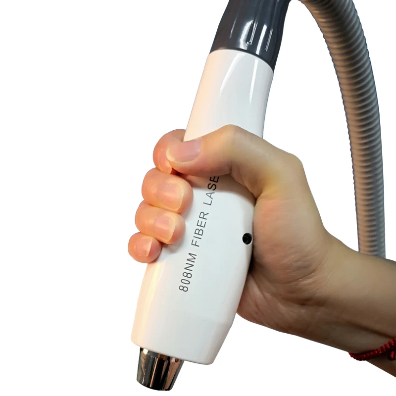 Fiber coupled diode laser hair removal machine