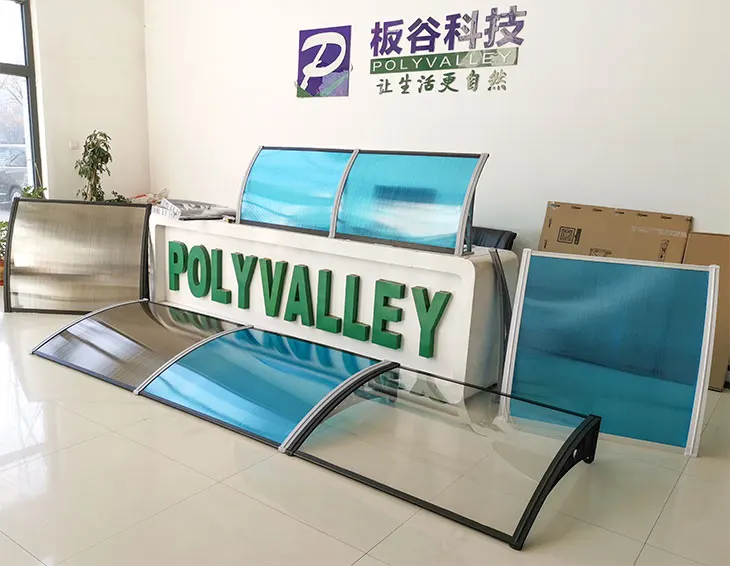 car side awning with polycarbonate sheet