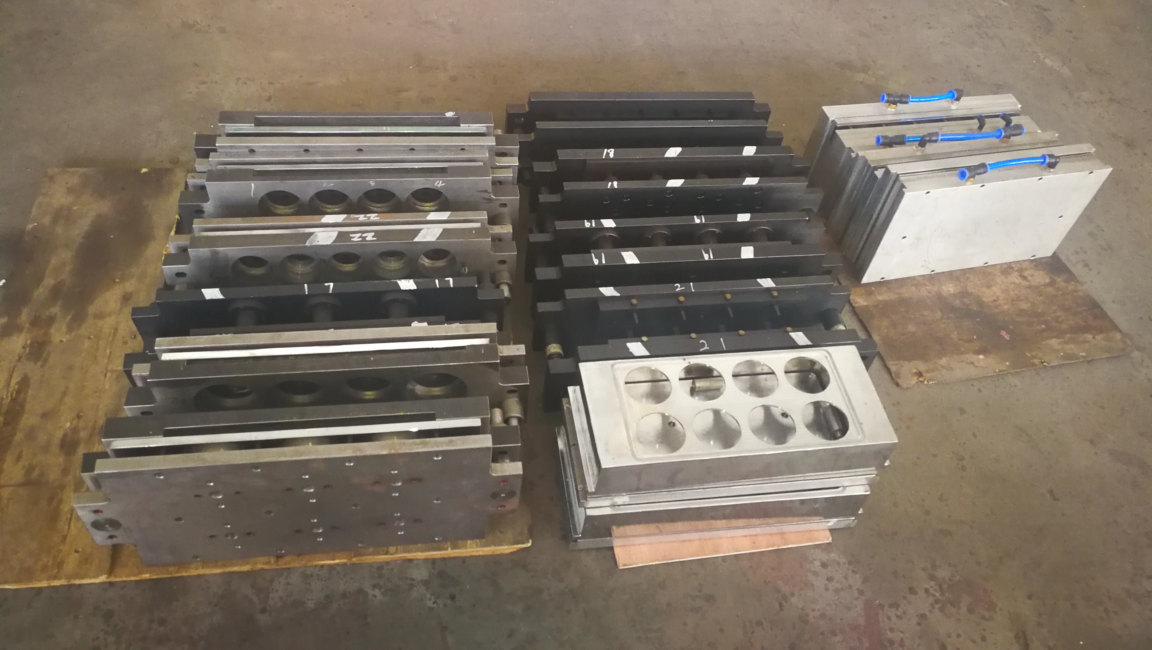 Guaranteed Quality Proper Price Easy to Operate Automatic juice plastic Cup Cover Making Machine