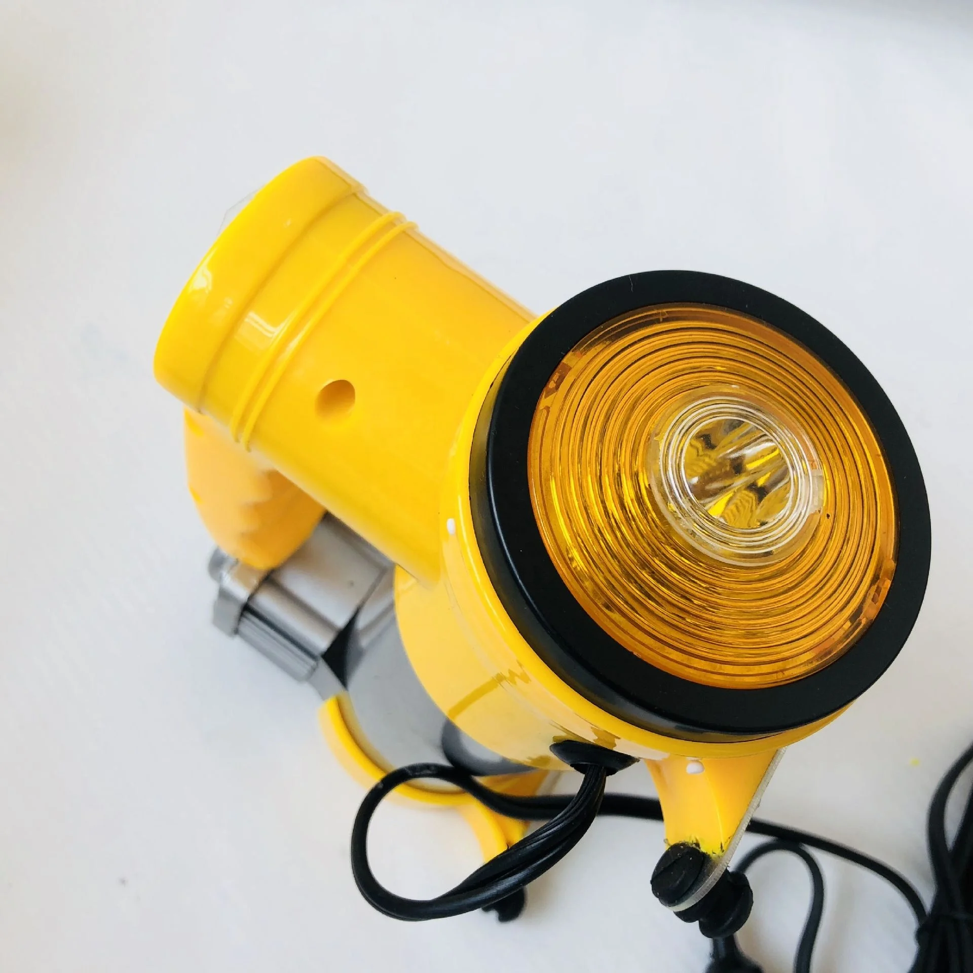 
TZCQ-004 high power 12V copper vehicle air pump/car tire pump with LED yellow emergency light air inflator pump 