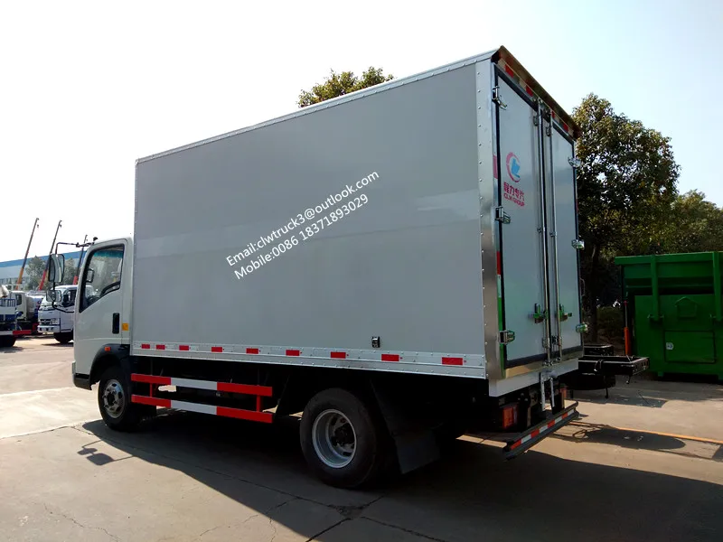 HOWO vegetable transport truck/refrigerated vehicle/refrigerated transport vehicle